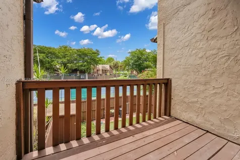 6323 SW 116th Place Miami FL 33173