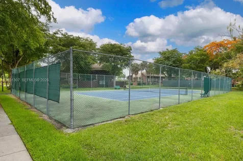 6323 SW 116th Place Miami FL 33173