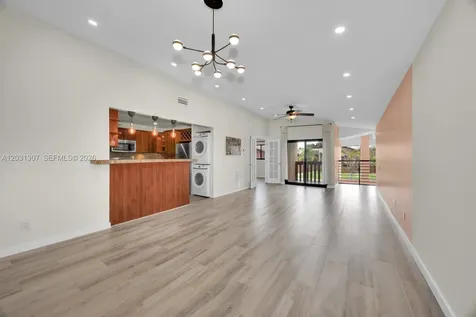 6323 SW 116th Place Miami FL 33173