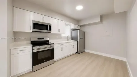 101 W 11th Street Hialeah FL 33010