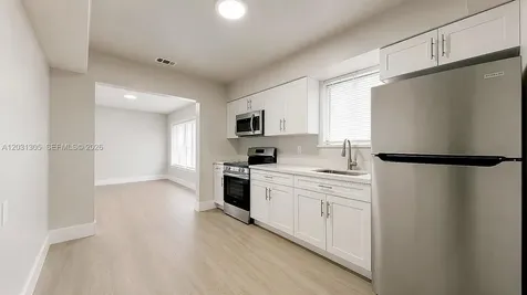 101 W 11th Street Hialeah FL 33010