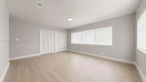 101 W 11th Street Hialeah FL 33010