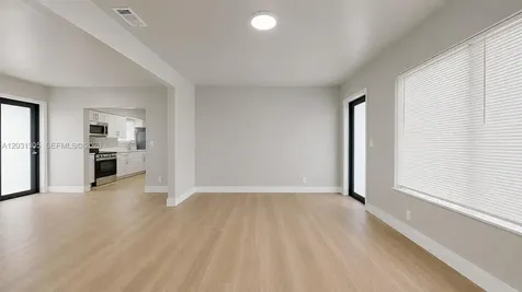 101 W 11th Street Hialeah FL 33010