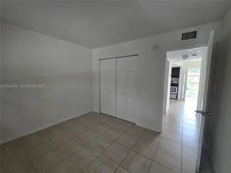 101 NE 41st Street Oakland Park FL 33334