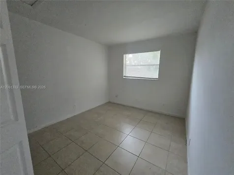 101 NE 41st Street Oakland Park FL 33334