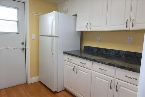 1850 NE 169th Street North Miami Beach FL 33162