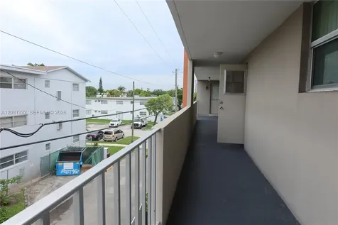 1850 NE 169th Street North Miami Beach FL 33162