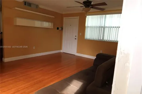 1850 NE 169th Street North Miami Beach FL 33162