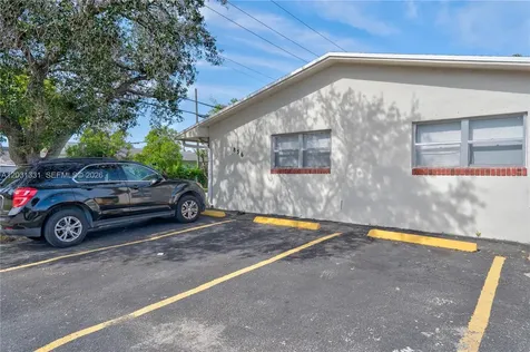 856 SW 10th Street Hallandale Beach FL 33009