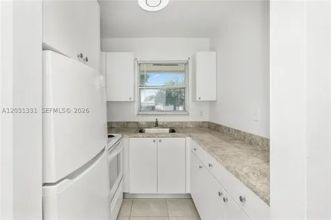 856 SW 10th Street Hallandale Beach FL 33009