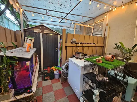 1661 SE 28th Street Homestead FL 33035