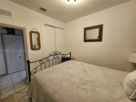 1661 SE 28th Street Homestead FL 33035
