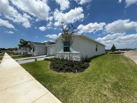 3700 Harborside Avenue Fort Pierce FL 34946