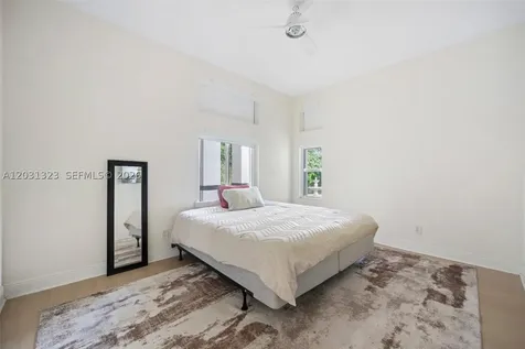 10961 SW 31st Street Davie FL 33328