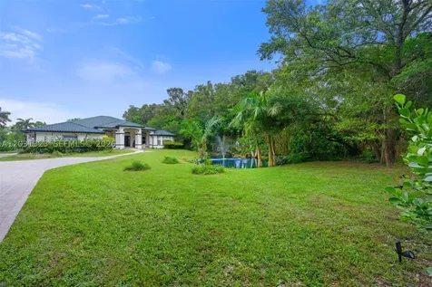 10961 SW 31st Street Davie FL 33328