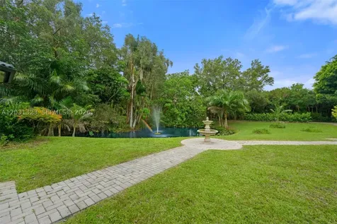 10961 SW 31st Street Davie FL 33328