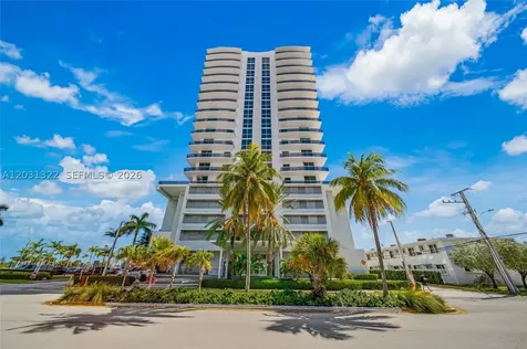 7901 Hispanola Avenue North Bay Village FL 33141