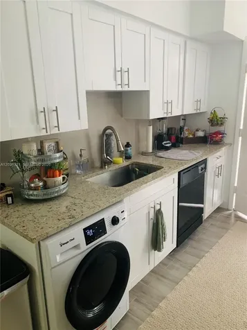 1840 S Treasure Drive North Bay Village FL 33141