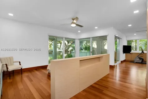 2475 S Bayshore Drive Miami FL 33133