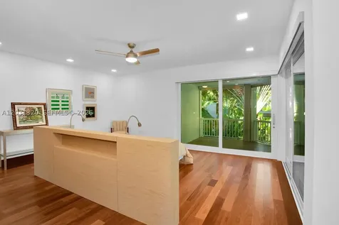 2475 S Bayshore Drive Miami FL 33133