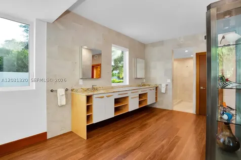 2475 S Bayshore Drive Miami FL 33133