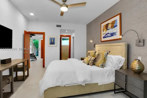 2475 S Bayshore Drive Miami FL 33133