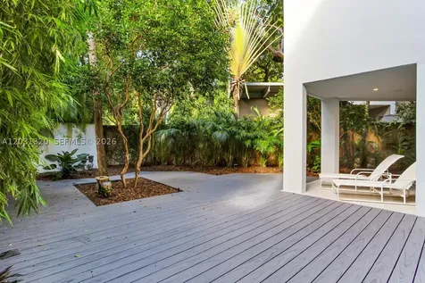 2475 S Bayshore Drive Miami FL 33133