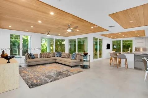 2475 S Bayshore Drive Miami FL 33133