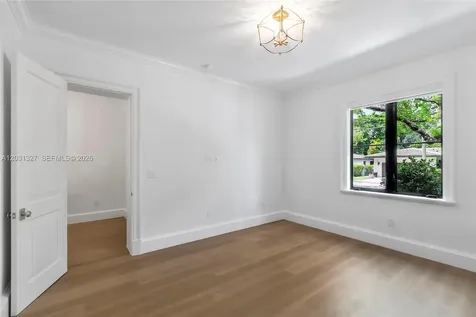2611 Anderson Road Coral Gables FL 33134