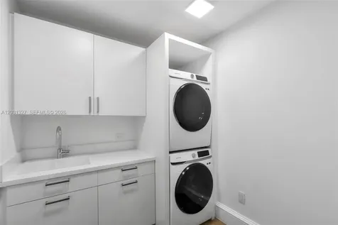 2611 Anderson Road Coral Gables FL 33134