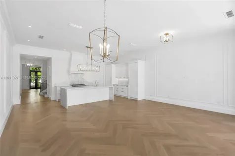 2611 Anderson Road Coral Gables FL 33134