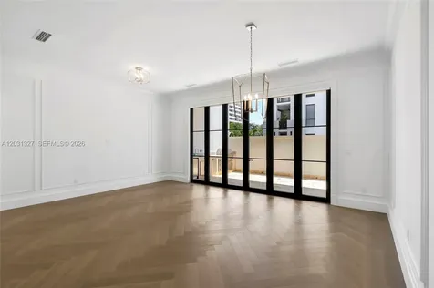 2611 Anderson Road Coral Gables FL 33134