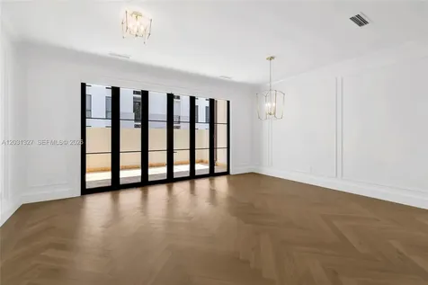 2611 Anderson Road Coral Gables FL 33134