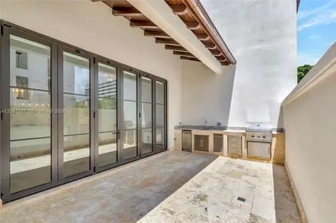 2611 Anderson Road Coral Gables FL 33134