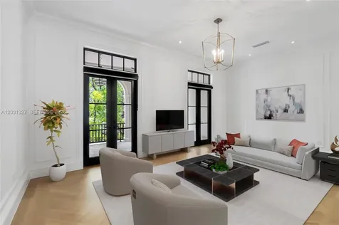 2611 Anderson Road Coral Gables FL 33134
