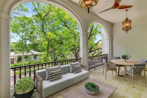 2611 Anderson Road Coral Gables FL 33134