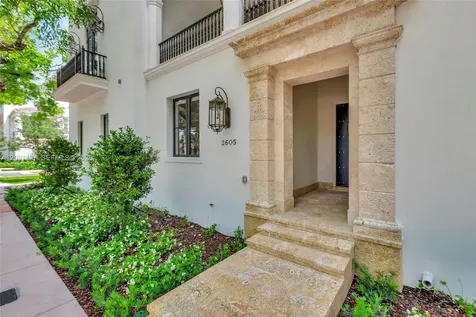 2611 Anderson Road Coral Gables FL 33134
