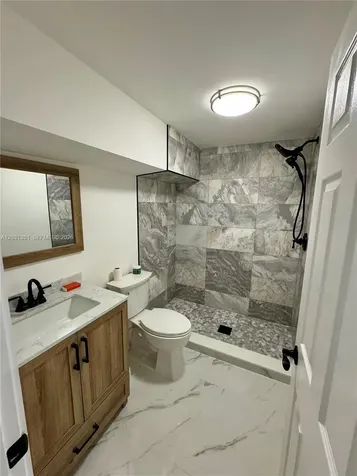 2326 NW 59th Street Miami FL 33142