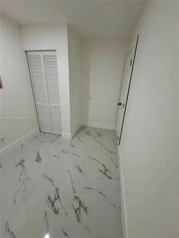 2326 NW 59th Street Miami FL 33142