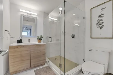 16385 Biscayne Boulevard North Miami Beach FL 33160