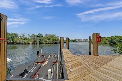 16385 Biscayne Boulevard North Miami Beach FL 33160