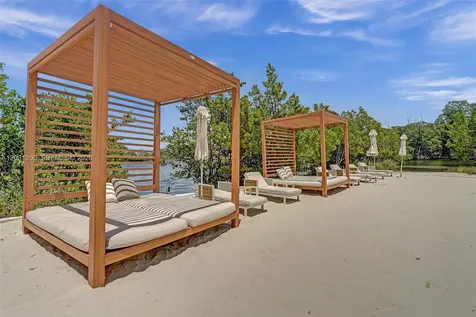 16385 Biscayne Boulevard North Miami Beach FL 33160