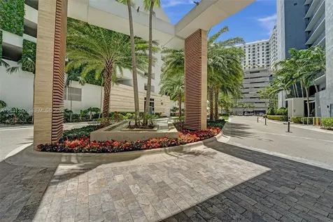 16385 Biscayne Boulevard North Miami Beach FL 33160
