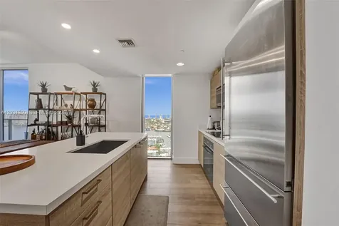 16385 Biscayne Boulevard North Miami Beach FL 33160