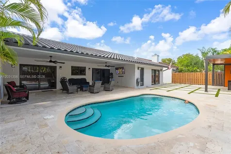 15842 SW 105th Street Miami FL 33196