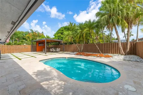 15842 SW 105th Street Miami FL 33196