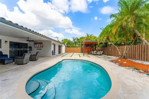 15842 SW 105th Street Miami FL 33196