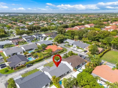 15842 SW 105th Street Miami FL 33196