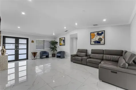 15842 SW 105th Street Miami FL 33196