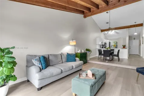 2330 Plum Court Pembroke Pines FL 33026